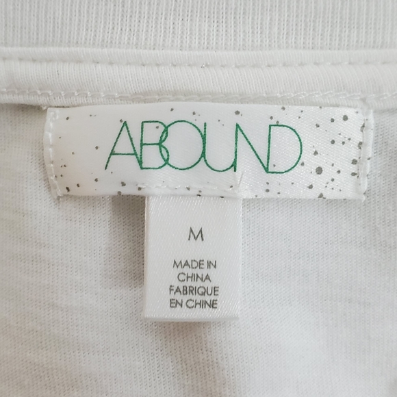 Abound Butterfly Tee Shirt - Picture 3 of 4